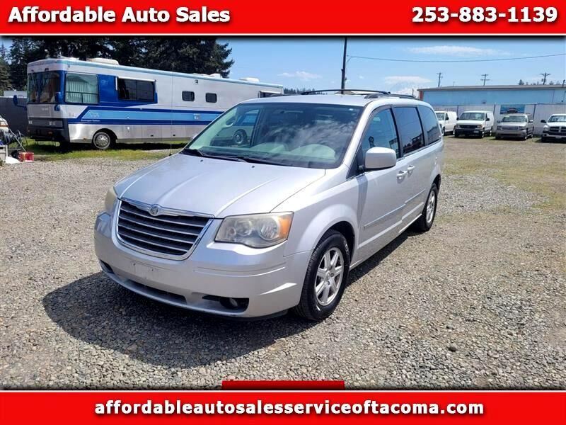 2010 CHRYSLER Town and Country