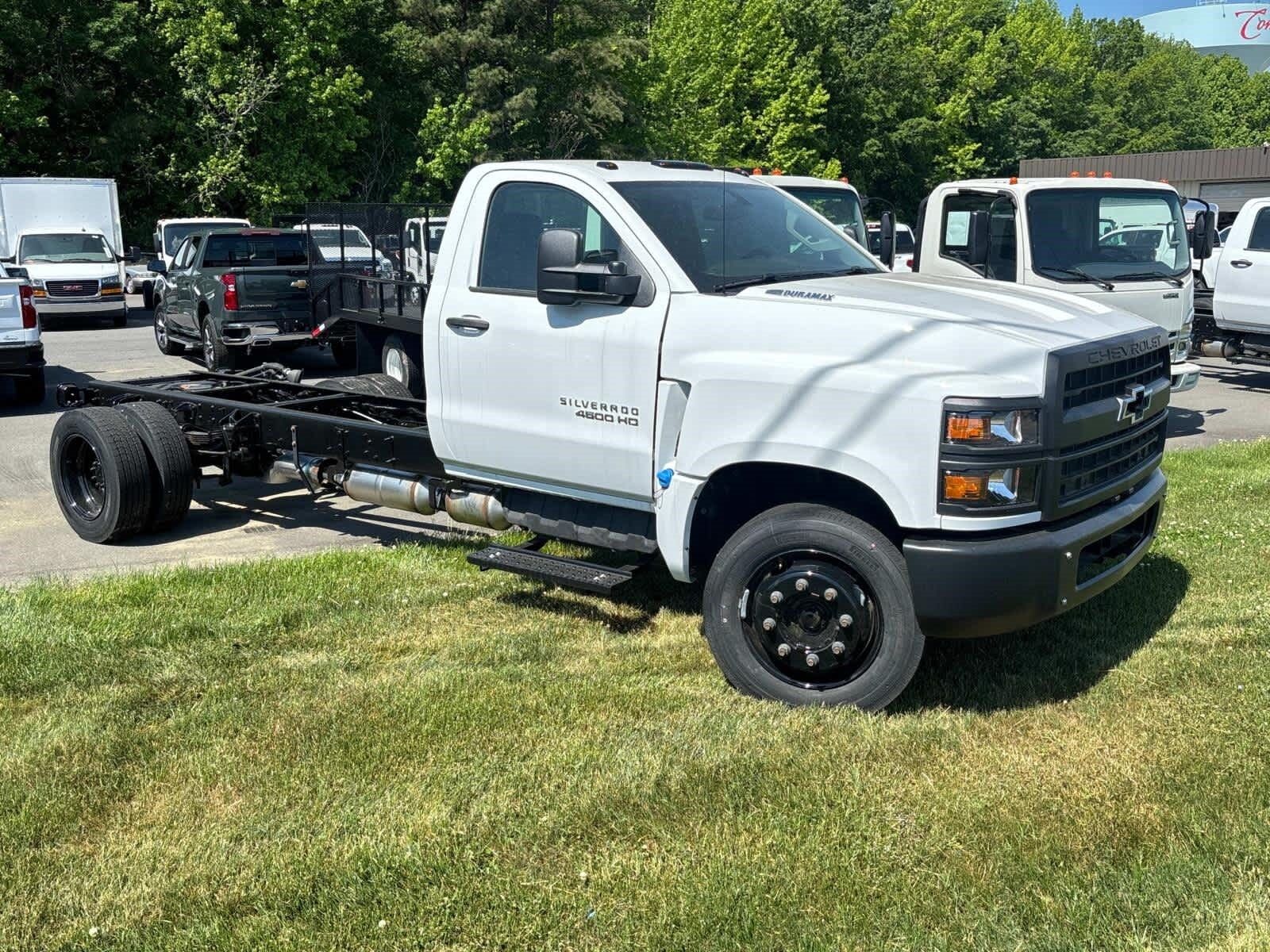 2024 GMC Silverado Medium Duty