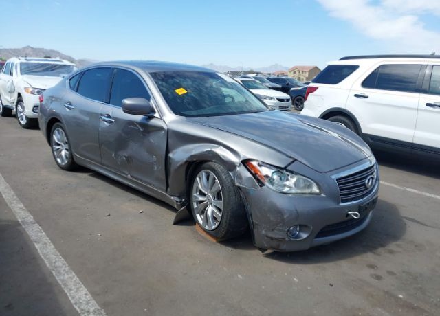 Infiniti M37