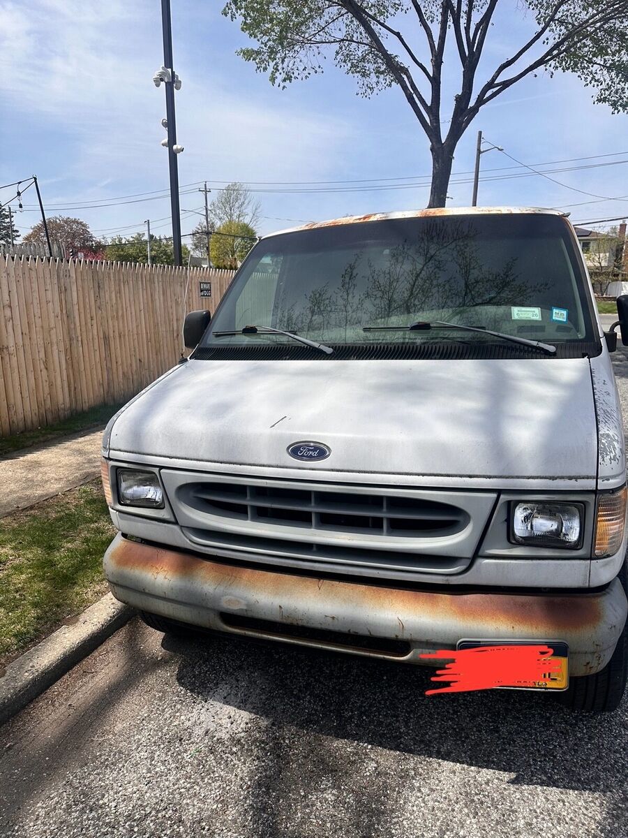 Ford E-250