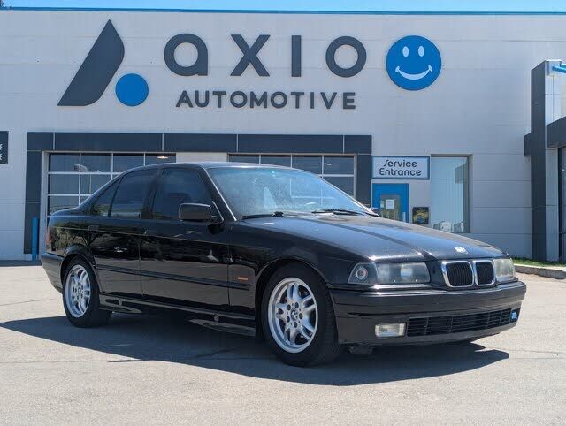 BMW 328i