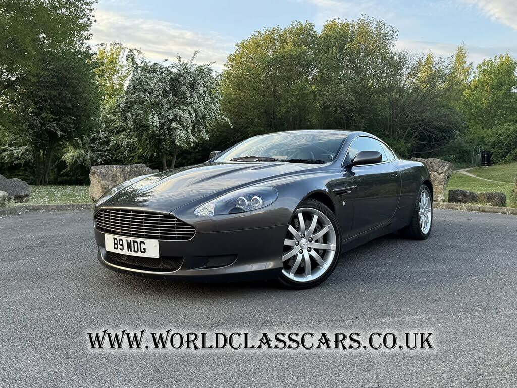 Aston Martin DB9