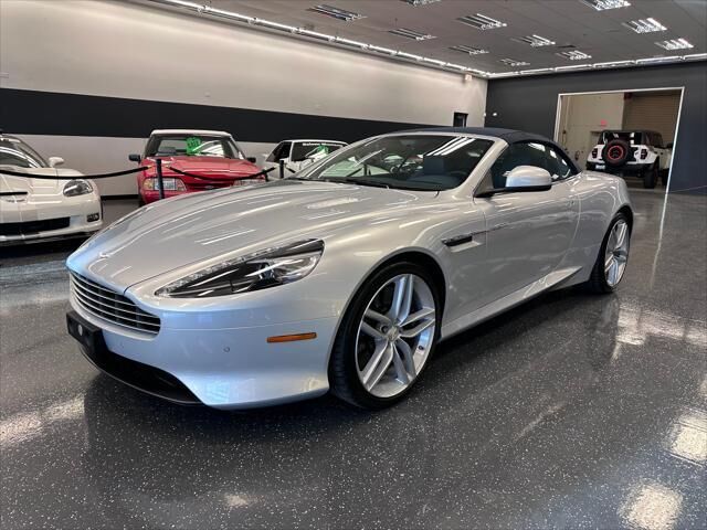 Aston Martin Virage