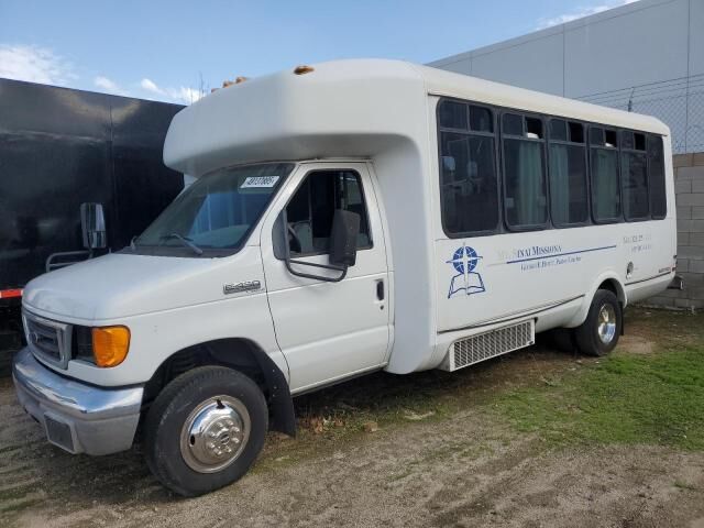 Ford E-450