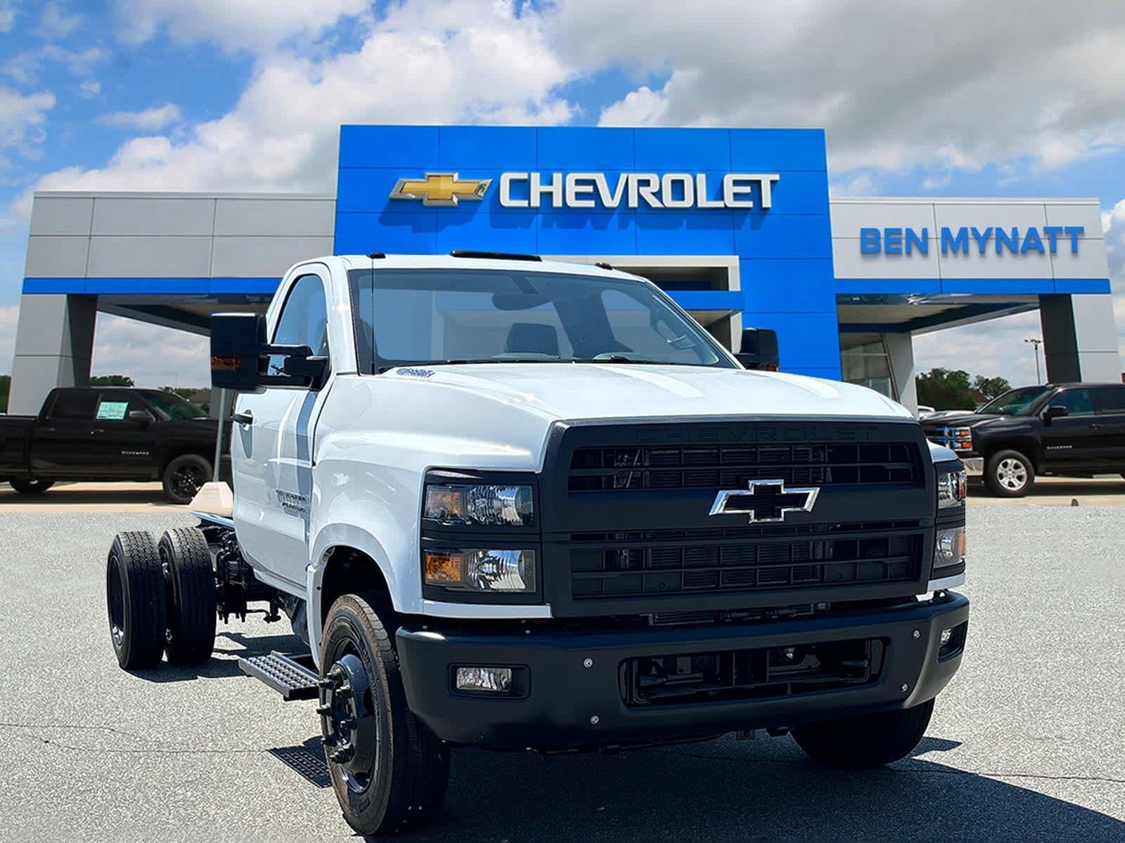 2024 GMC Silverado Medium Duty