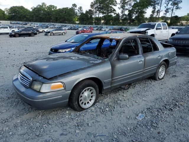 Ford Crown Victoria