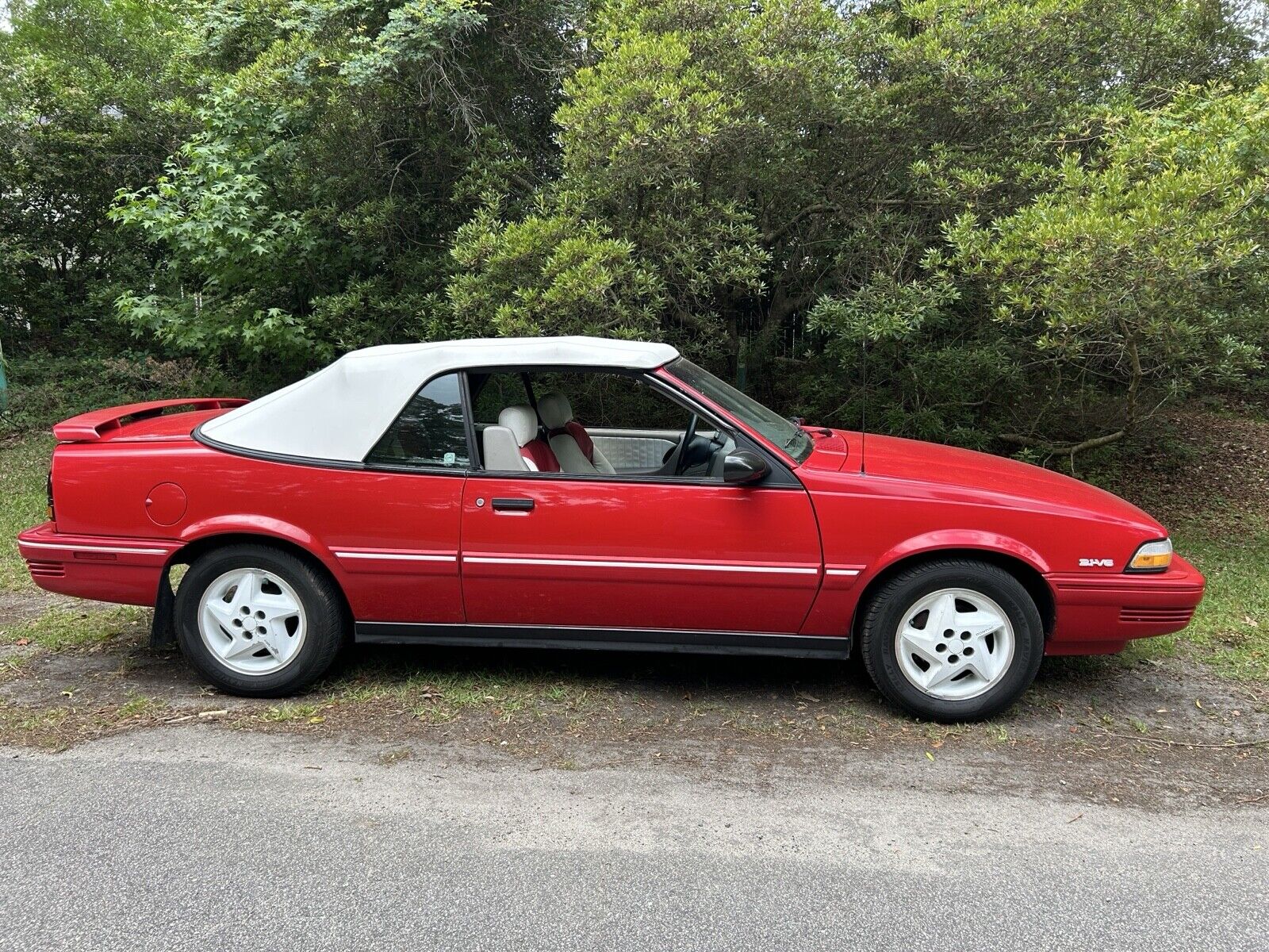 Pontiac Sunbird
