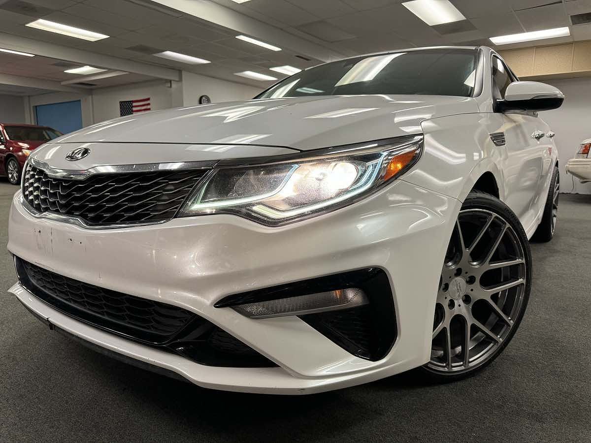 2019 KIA Optima