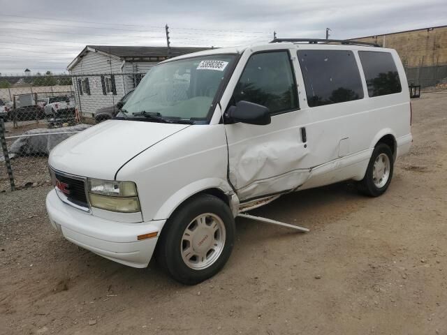 GMC Safari