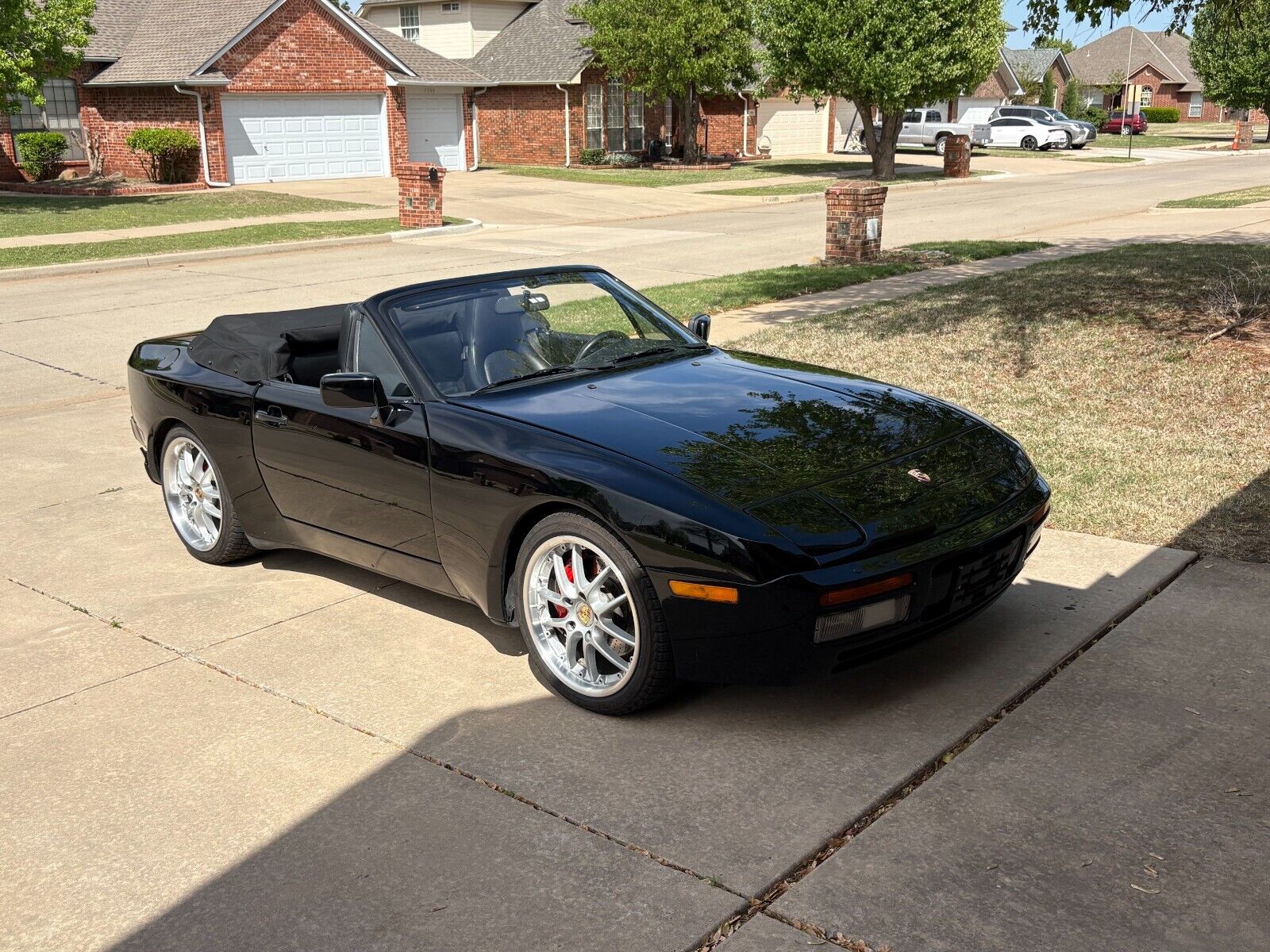 Porsche 944