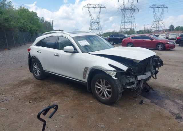 Infiniti FX35