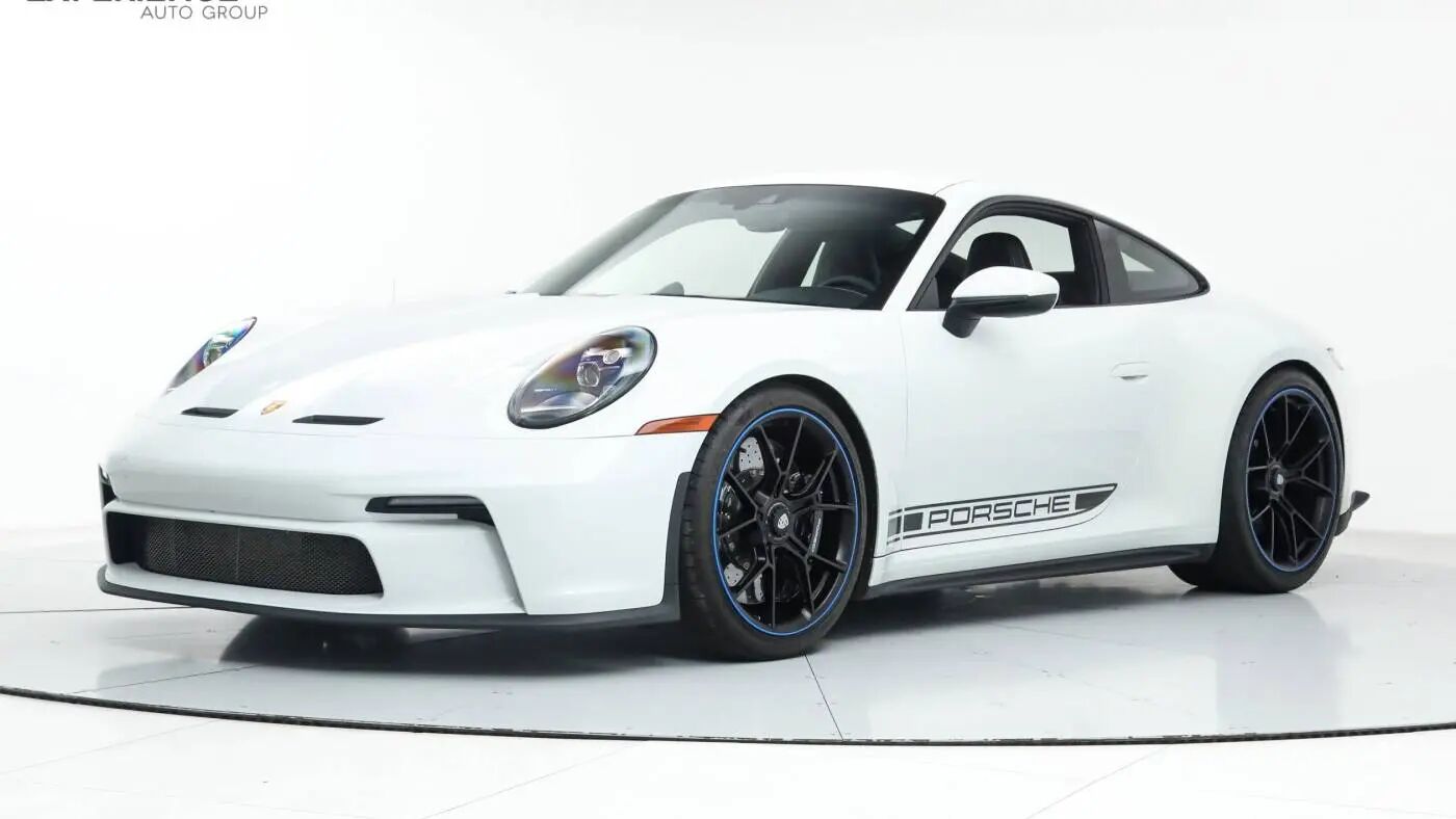 2022 PORSCHE 911