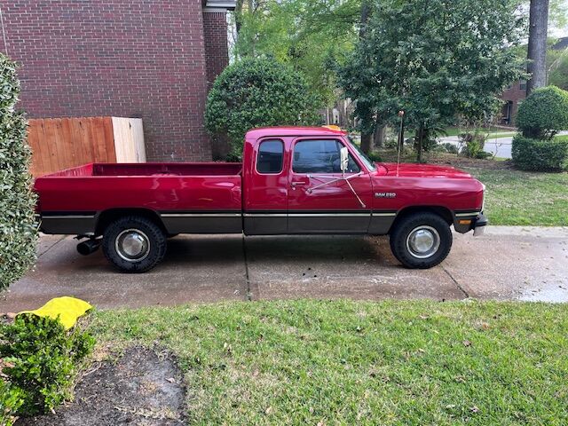 Dodge D-Series