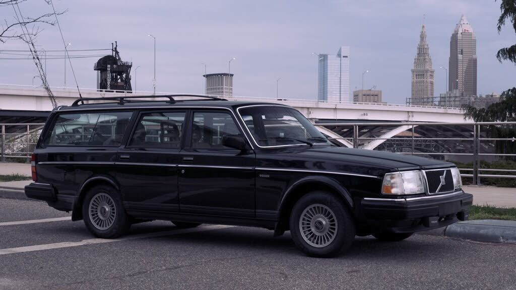 Volvo 240 Series