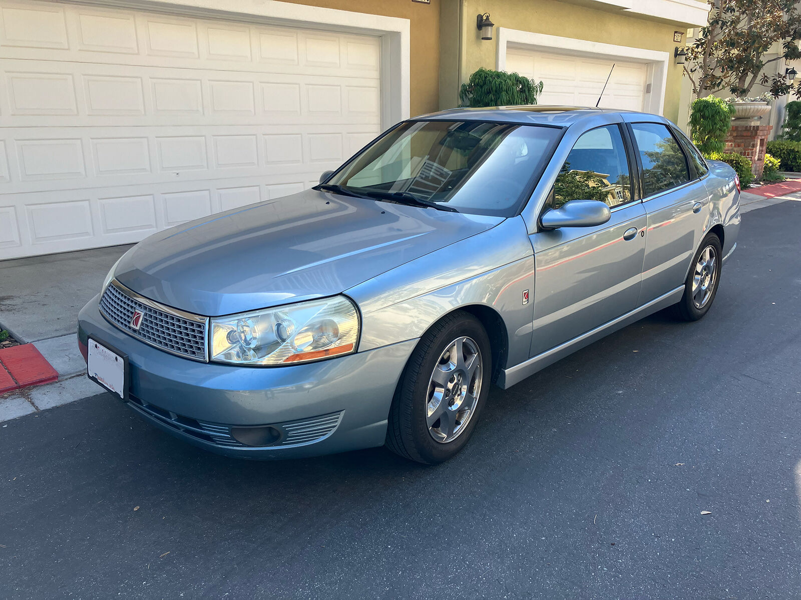 Saturn L300