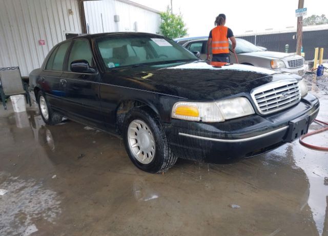 Ford Crown Victoria