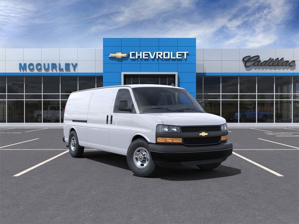 2025 CHEVROLET Express