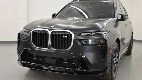 2023 BMW X7