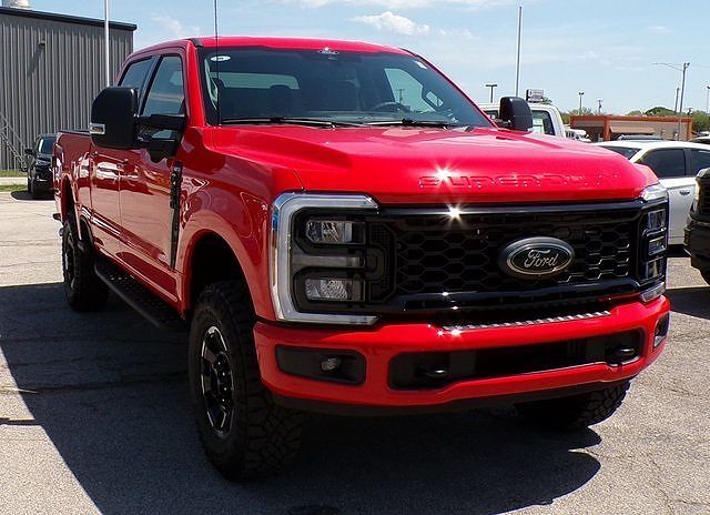 2025 FORD F-250