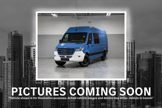 2025 MERCEDES-BENZ eSprinter