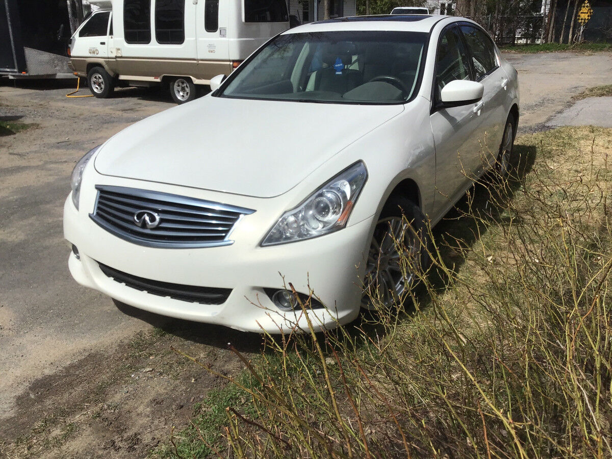 Infiniti G25