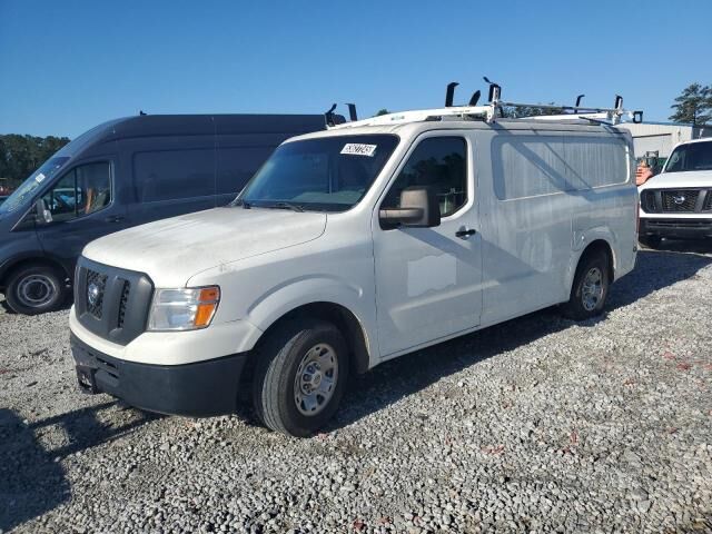 Nissan NV
