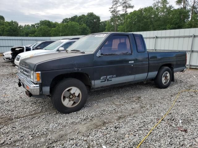 Nissan Pickup