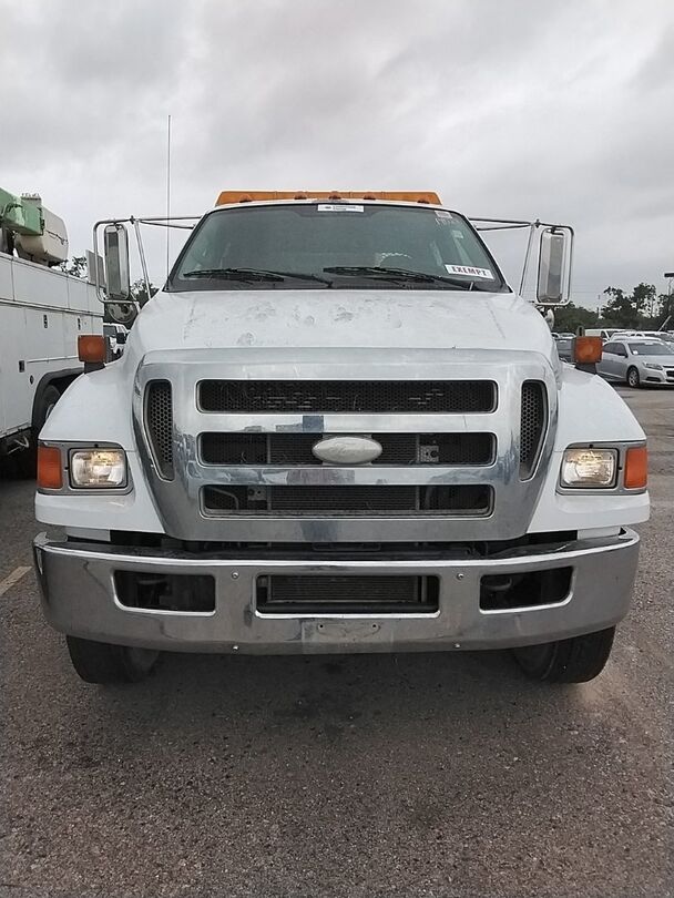 Ford F-750