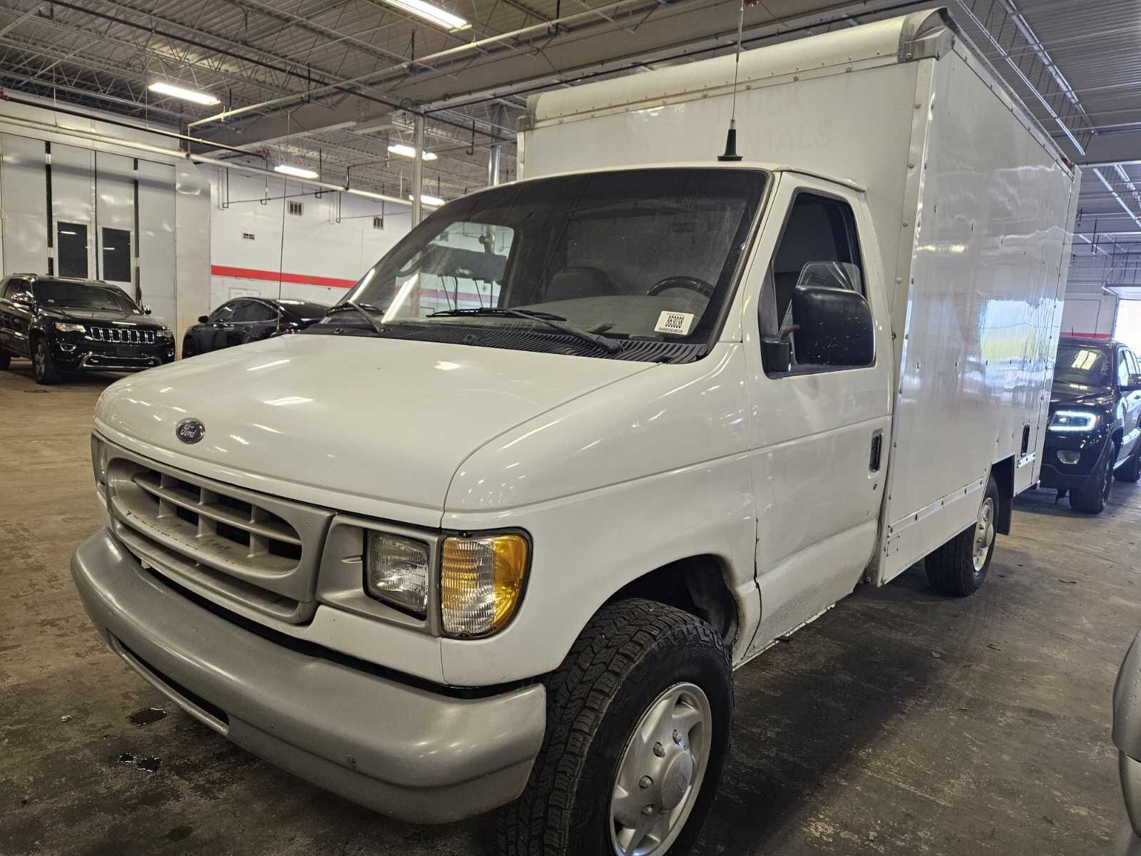 Ford E-350