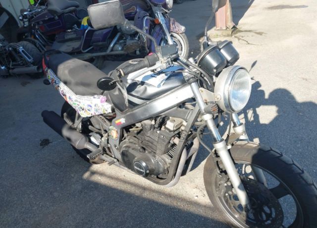 Suzuki GS500E
