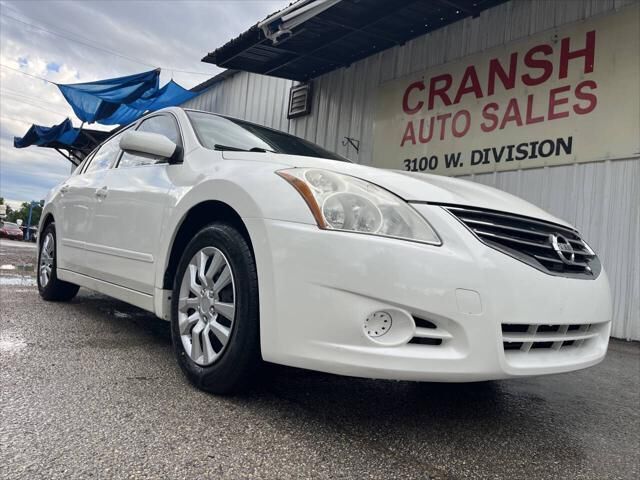 2012 NISSAN Altima