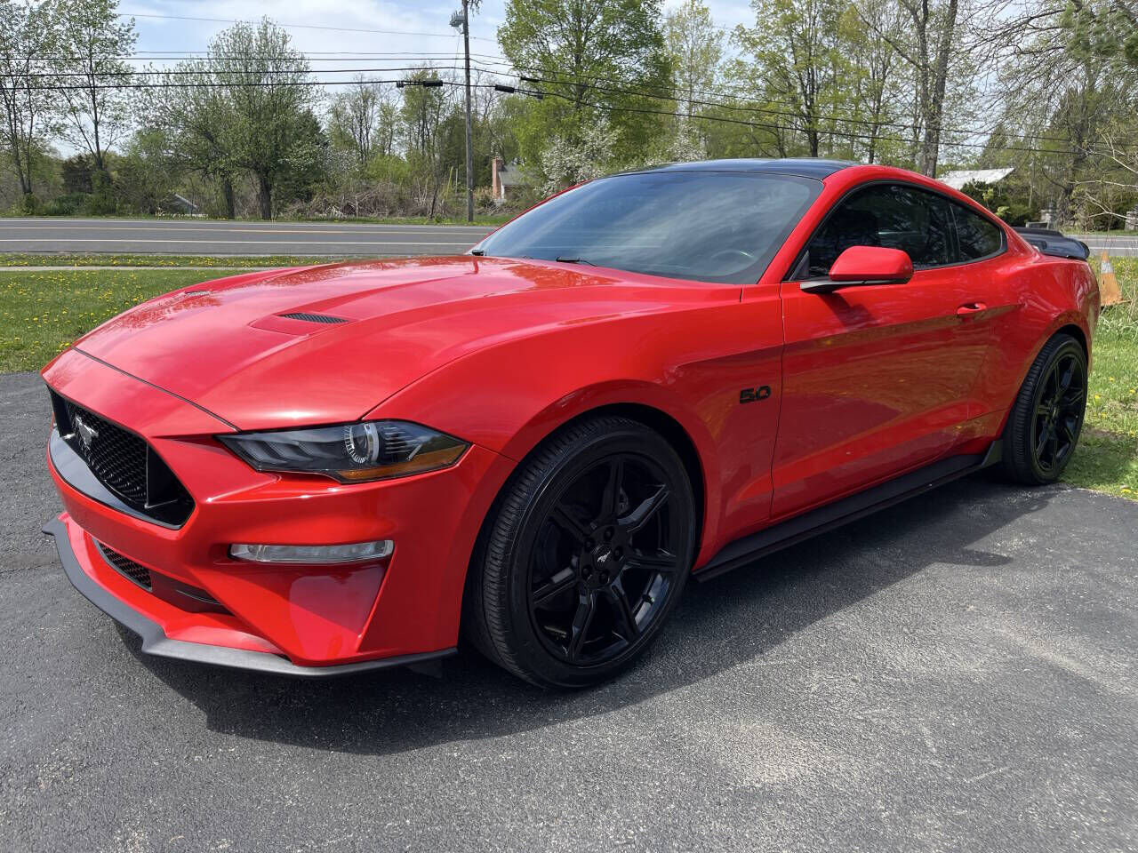 2019 FORD Mustang