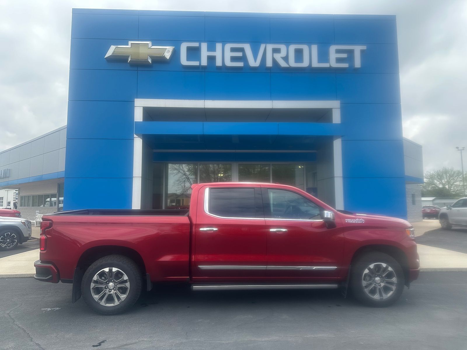 2024 CHEVROLET Silverado