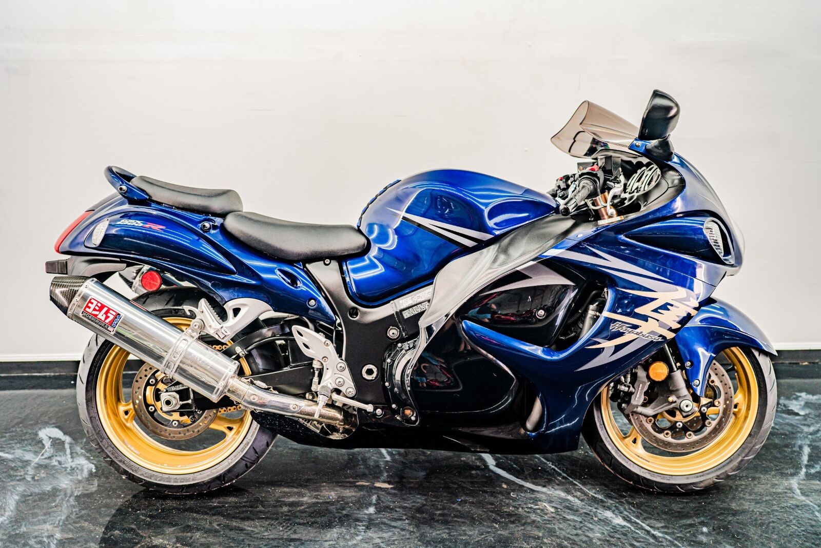 Suzuki GSX1300R