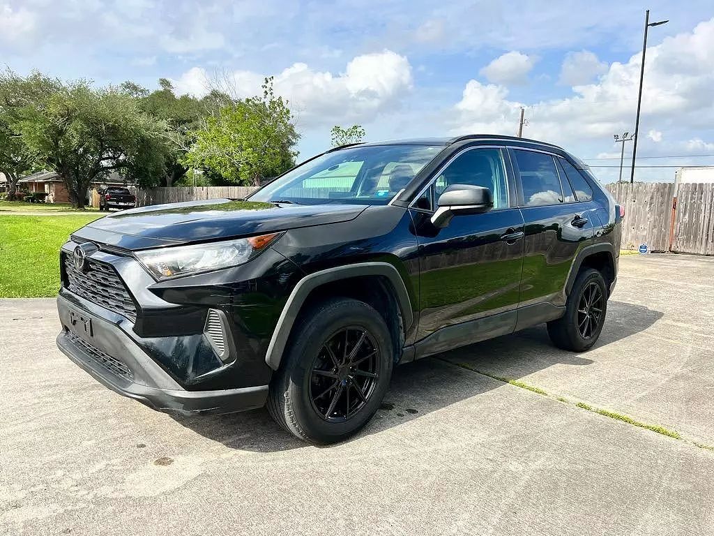 2019 TOYOTA RAV4