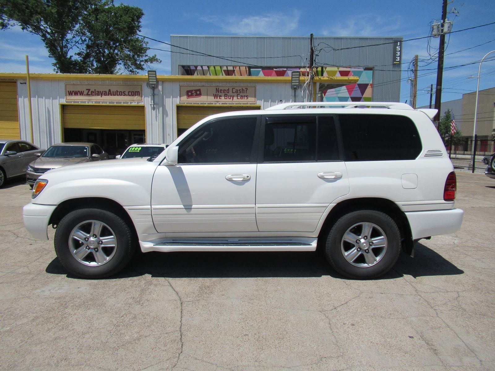 Lexus LX