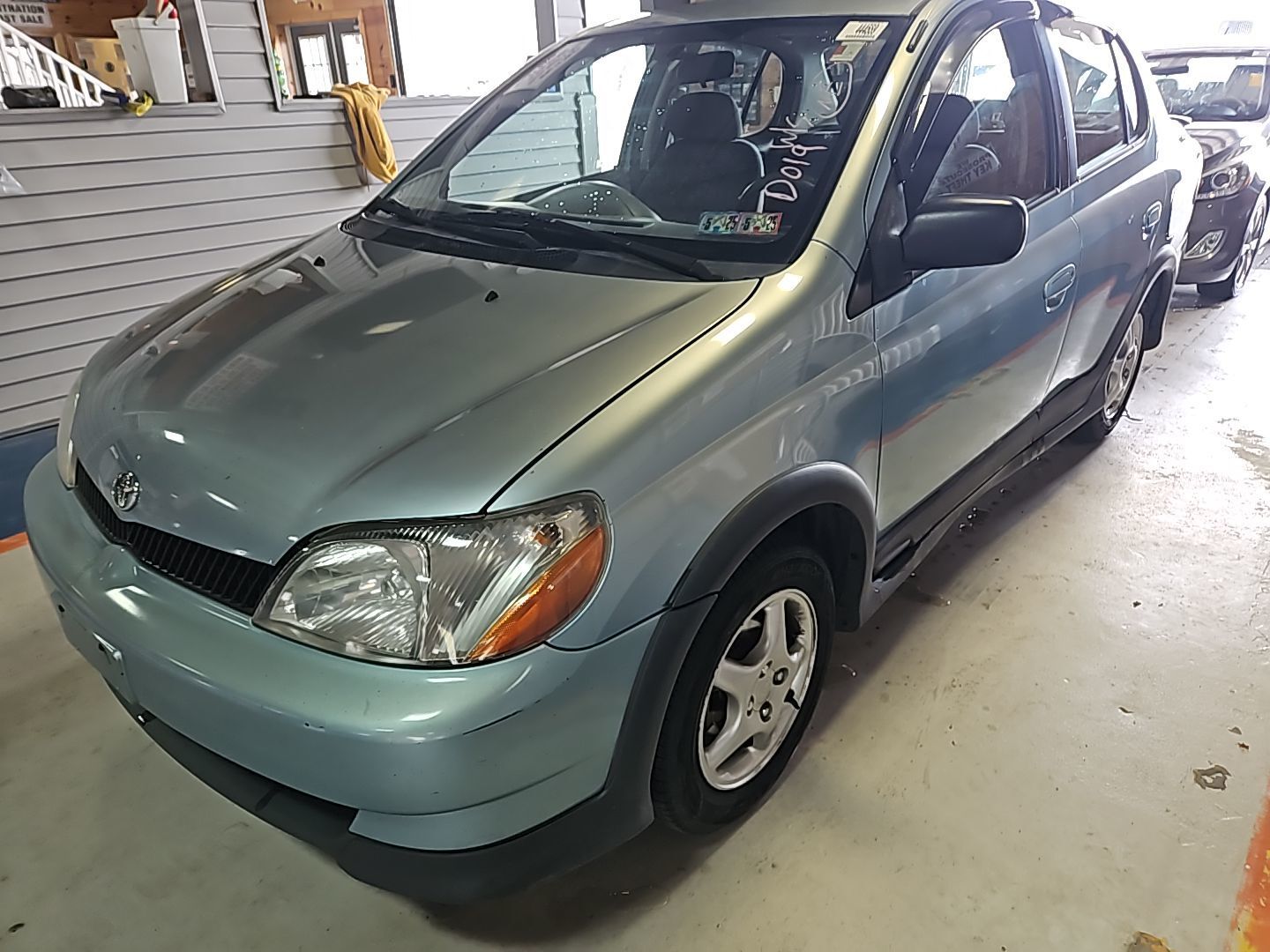 Toyota Echo