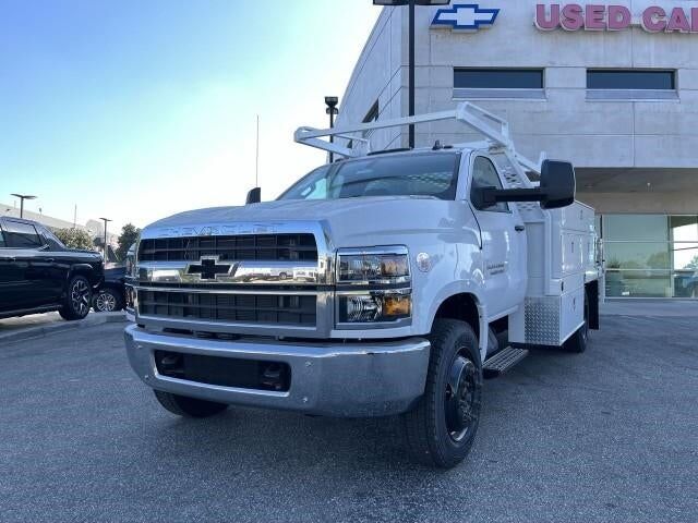 2023 GMC Silverado Medium Duty