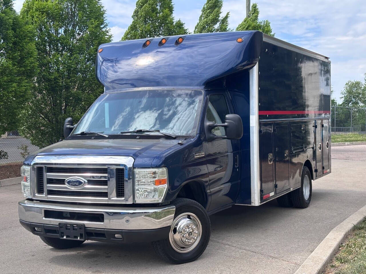 Ford E-450