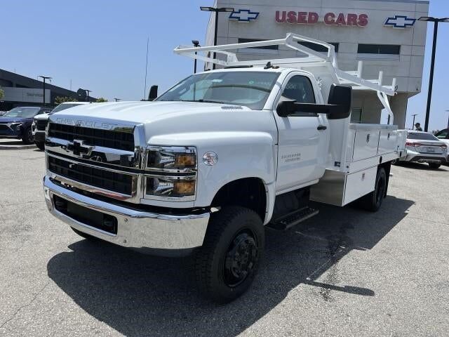 2023 GMC Silverado Medium Duty