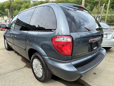2006 CHRYSLER Town and Country - VIN Decoder