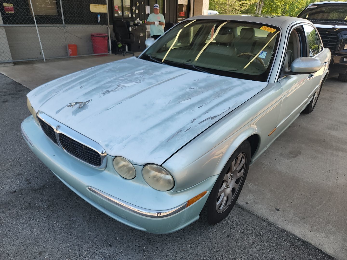 Jaguar XJ