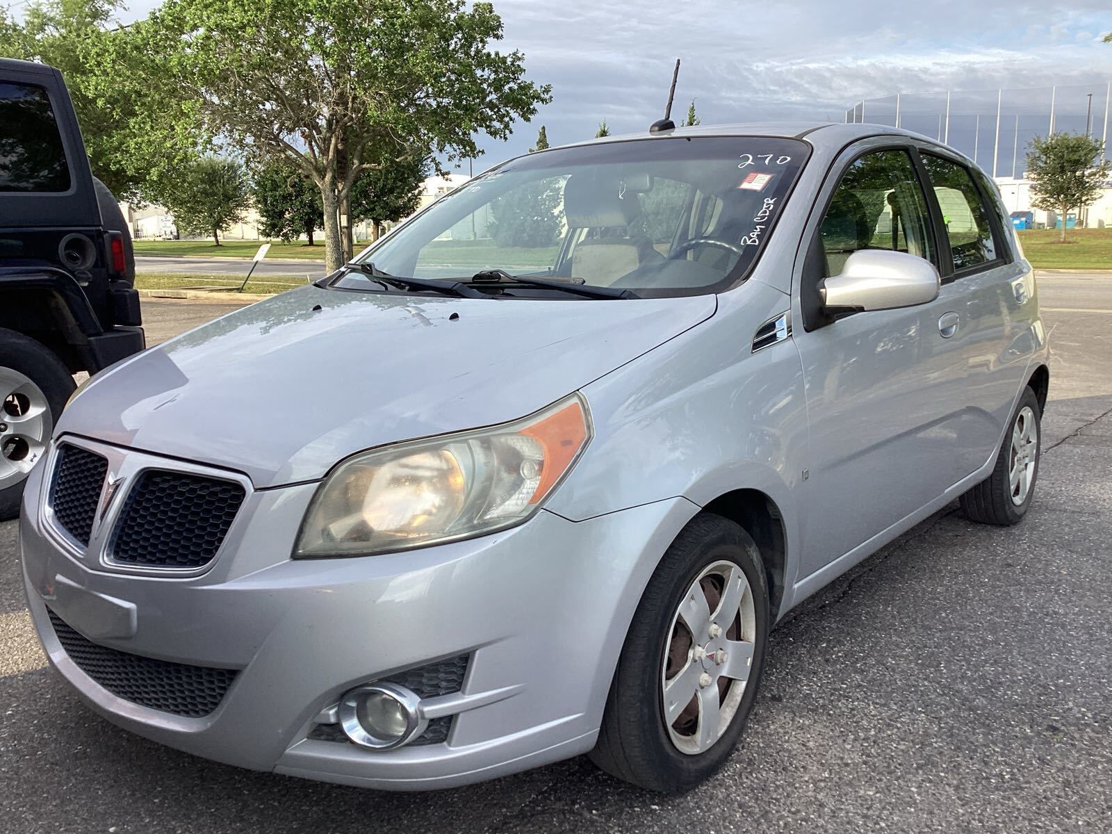 Pontiac G3