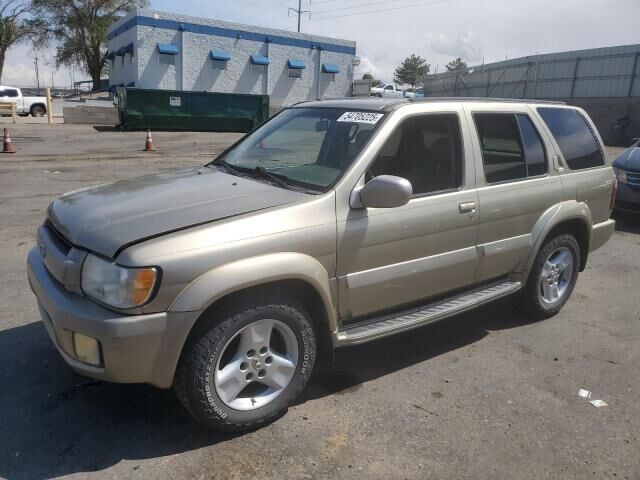 Infiniti QX4
