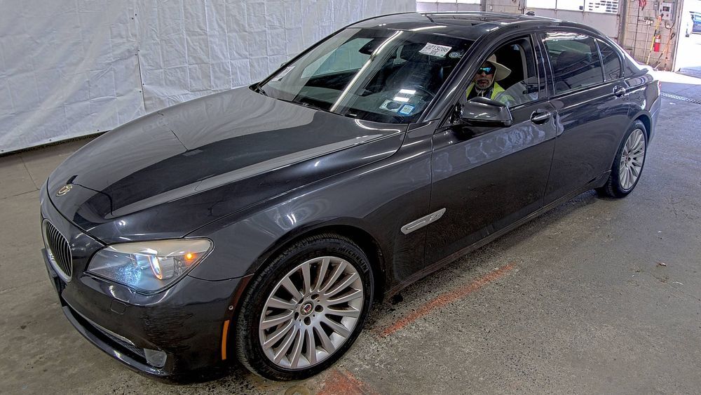 BMW 750Lxi
