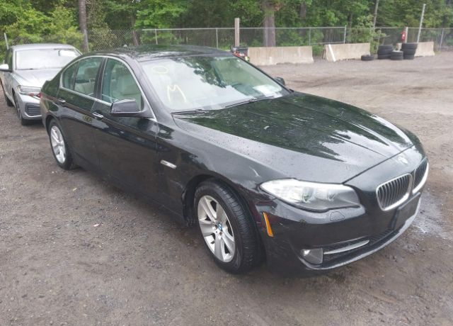 BMW 528i