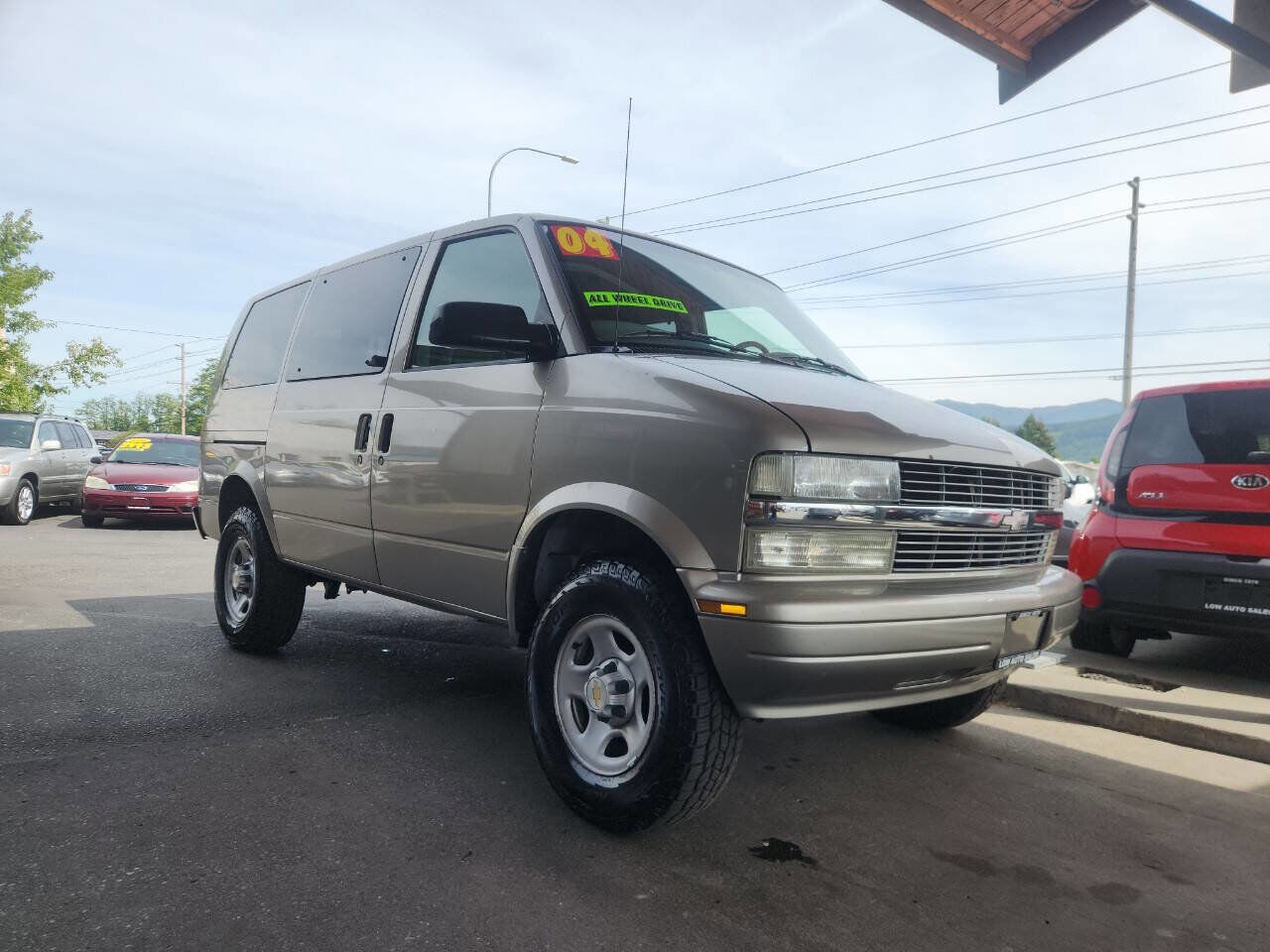 Chevrolet Astro Van