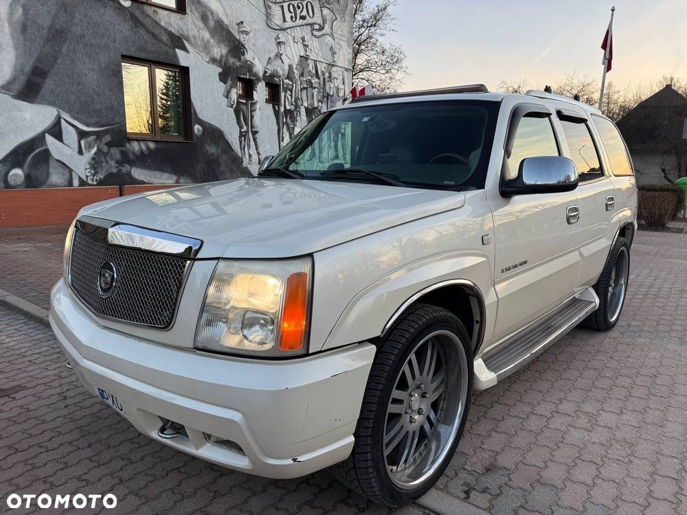 CADILLAC