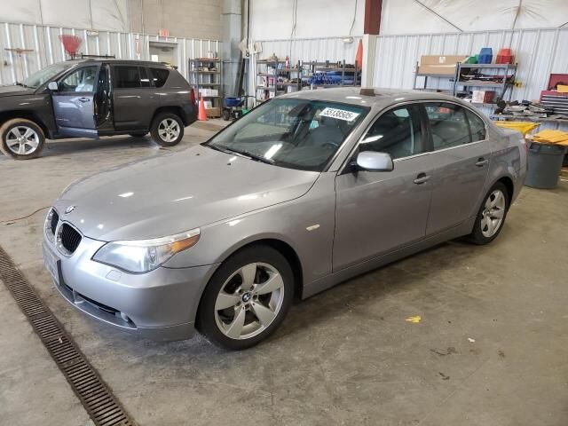 BMW 530i