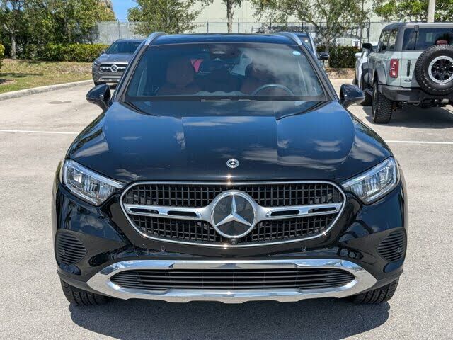 2023 Mercedes-Benz GLC-Class